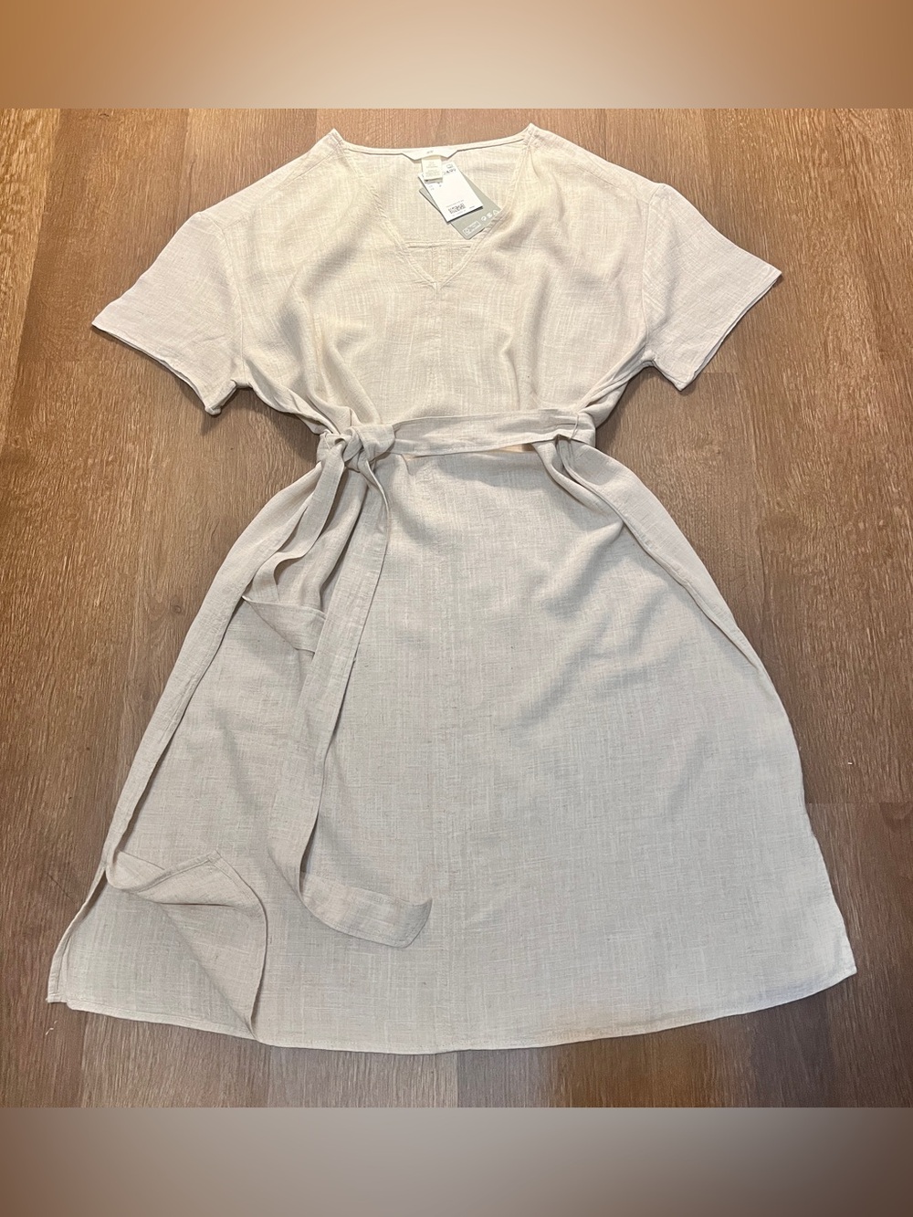 NWT H&M Linen Tie-Waist Shift Dress | V-Neck Short Sleeve Dress (S)